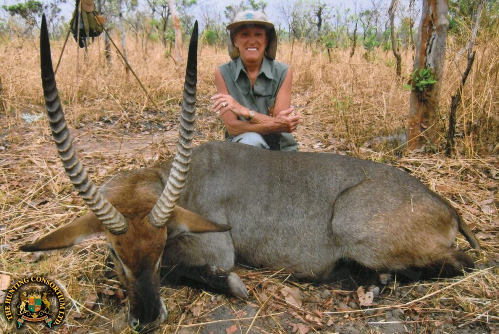 Sing Sing Waterbuck hunting in Cameroon Sing Sing Waterbuck hunts